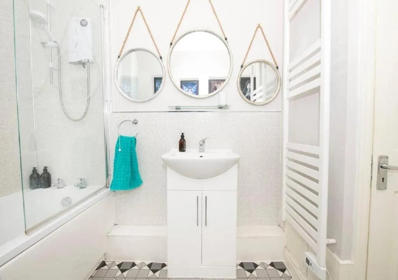 Sandpiper - Cosy Apartment In The Heart Of The Old Town Σκάρμπορο
